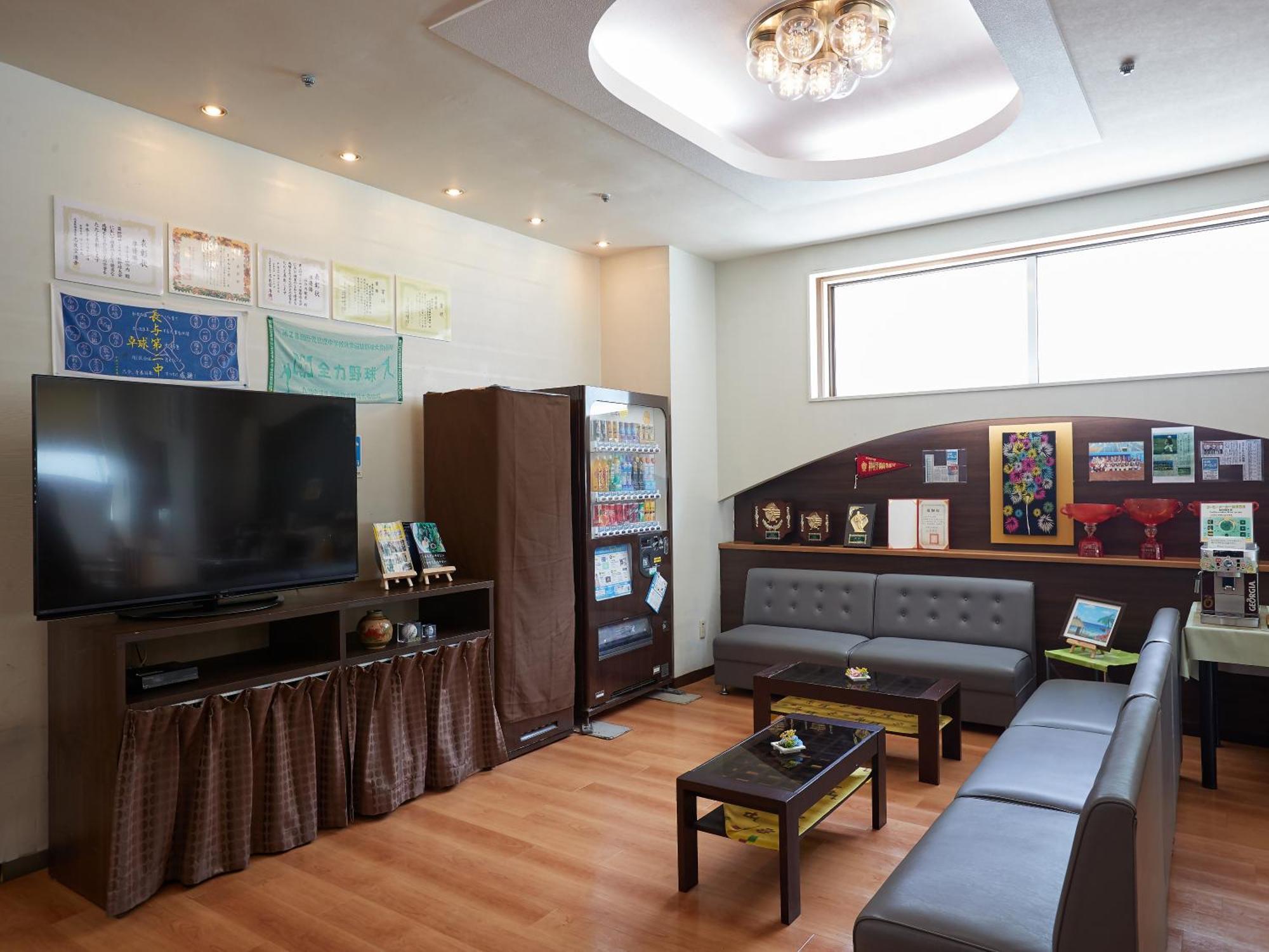 Hotel Yamanouchi Наха Екстериор снимка