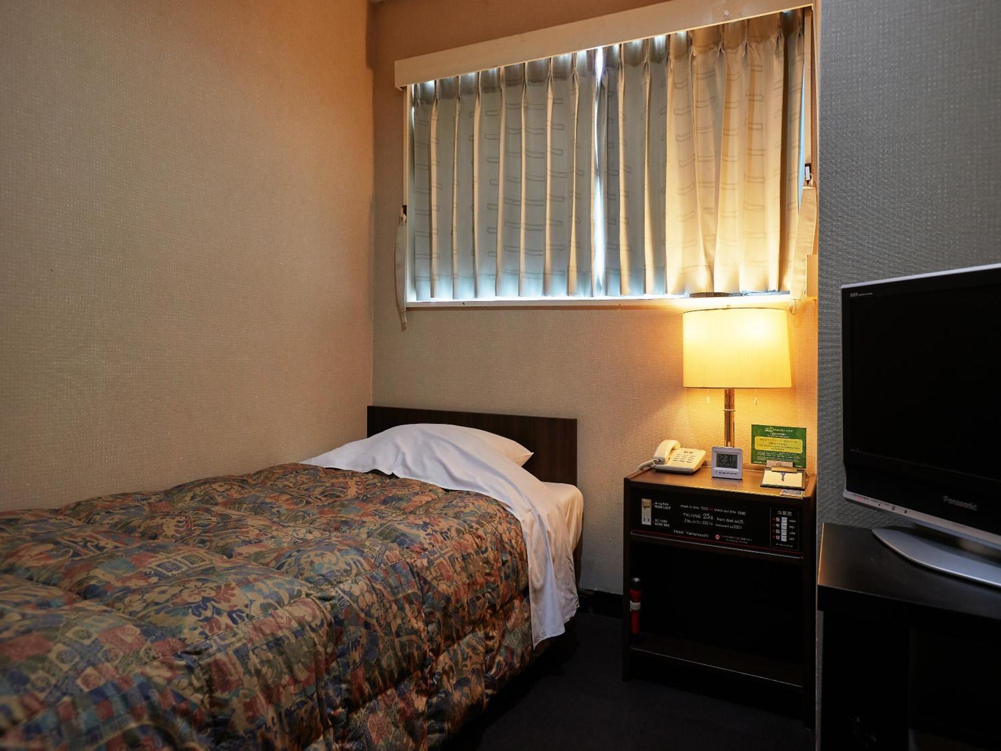 Hotel Yamanouchi Наха Екстериор снимка